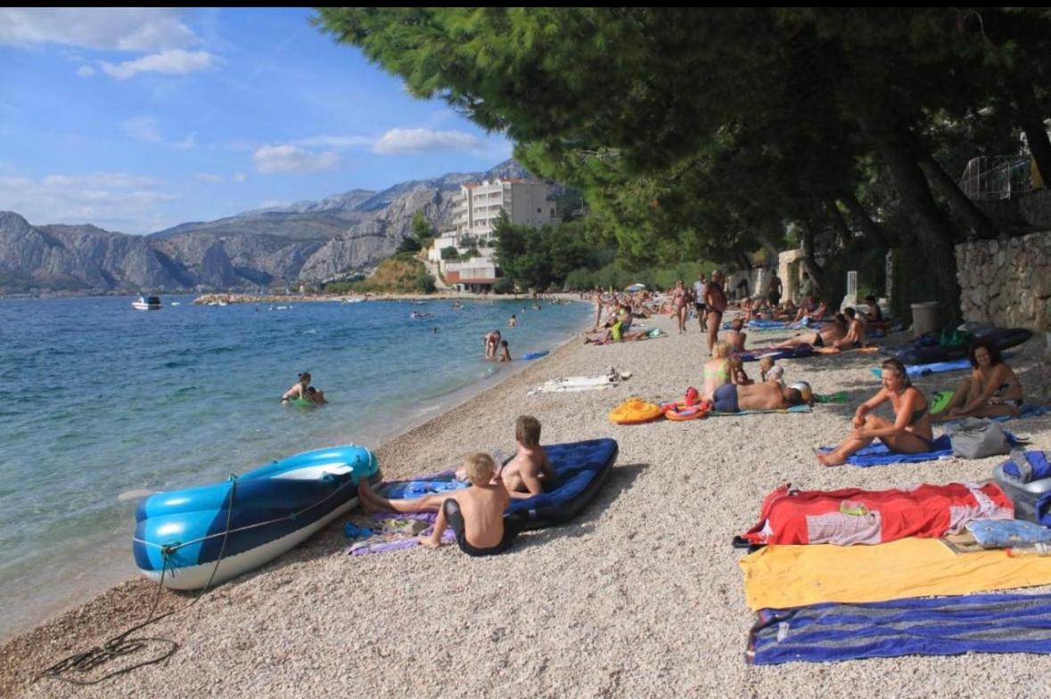 Apartment Ines Omiš Exteriör bild